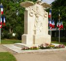 Monument aux morts avenue de la Vallée des Prés à Bayeux