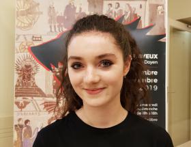 Kate O'Brien, corps européen de solidarité à Bayeux