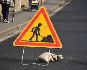 Panneau travaux