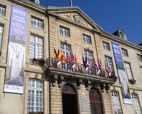 Hôtel de Ville de Bayeux Hôtel de Ville de Bayeux