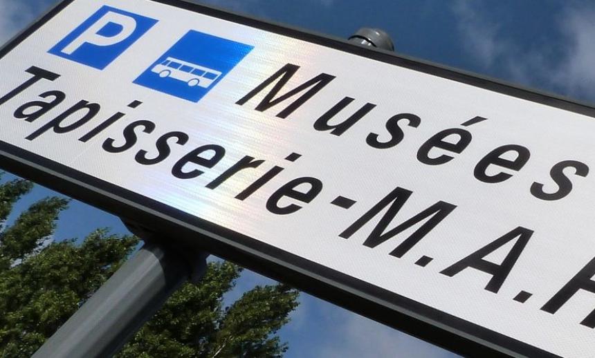 Panneau musées de Bayeux