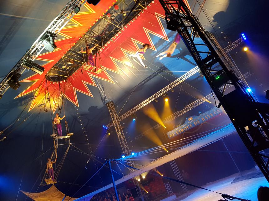 Flying Aces au Festival international du cirque de Bayeux 2019