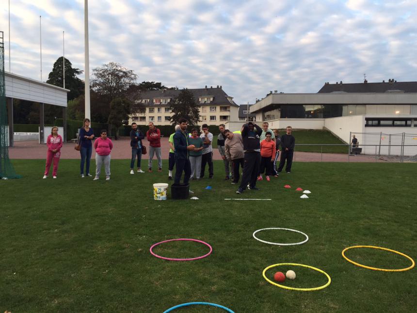 Premier entrainement pour les membres de l'association Bayeux Sport Adapté