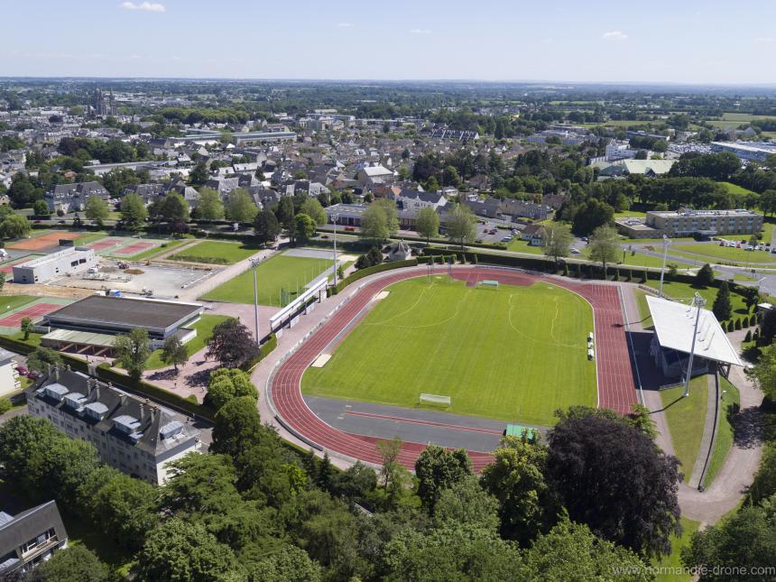 Stade Henry Jeanne à Bayeux