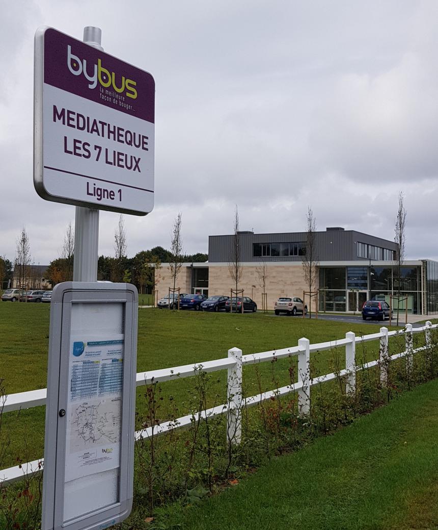 Nouvel arrêt Bybus à la médiathèque Les 7 lieux à Bayeux