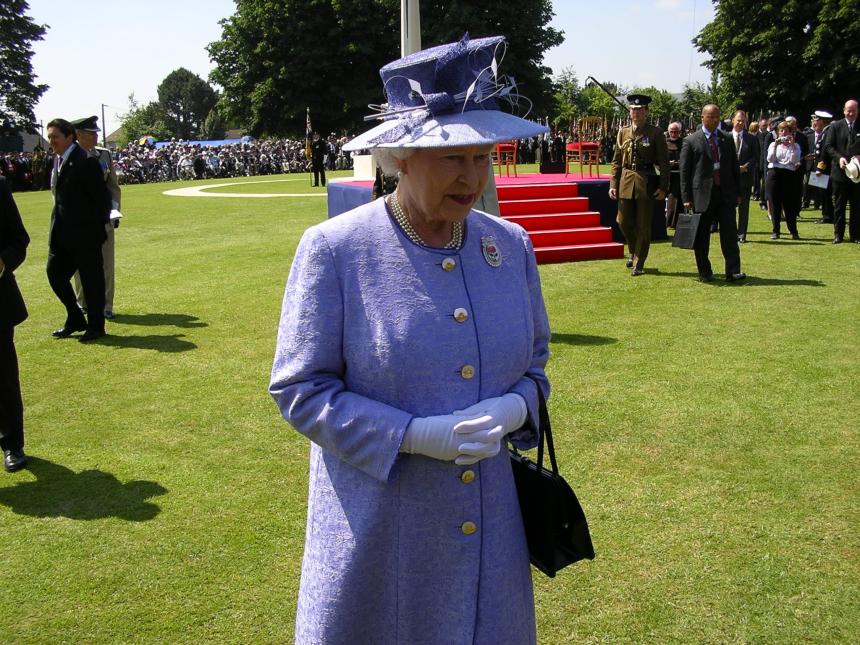 Elizabeth II à Bayeux