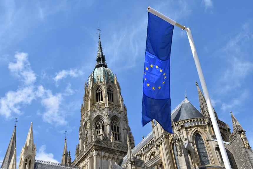 Drapeau européen à Bayeux