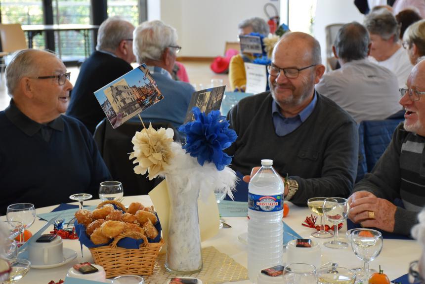 Goûters spectacles des seniors à Bayeux