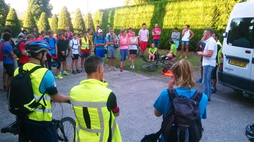 8e Raid du Bessin - Les équipes au briefing