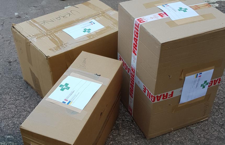 Des cartons de dons médicaux quittent Bayeux pour l'Ukraine