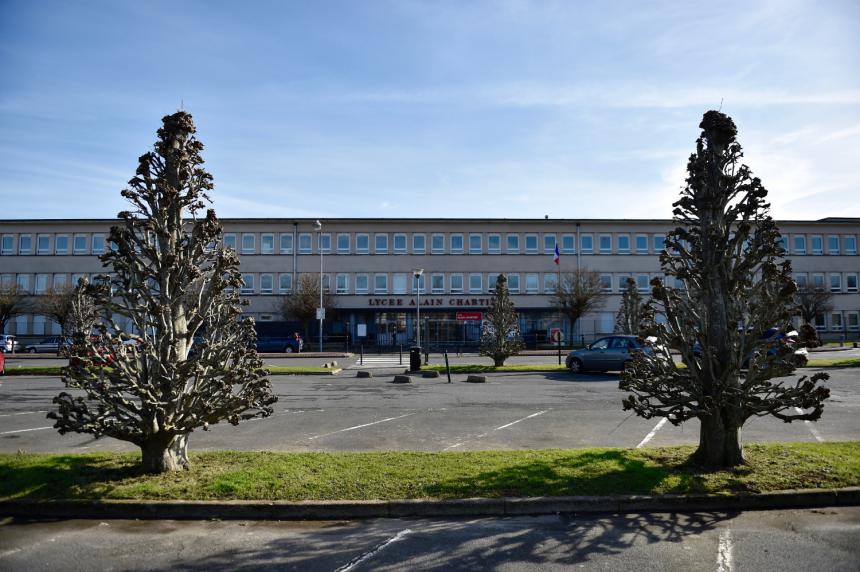 Lycée Alain Chartier à Bayeux Lycée Alain Chartier à Bayeux