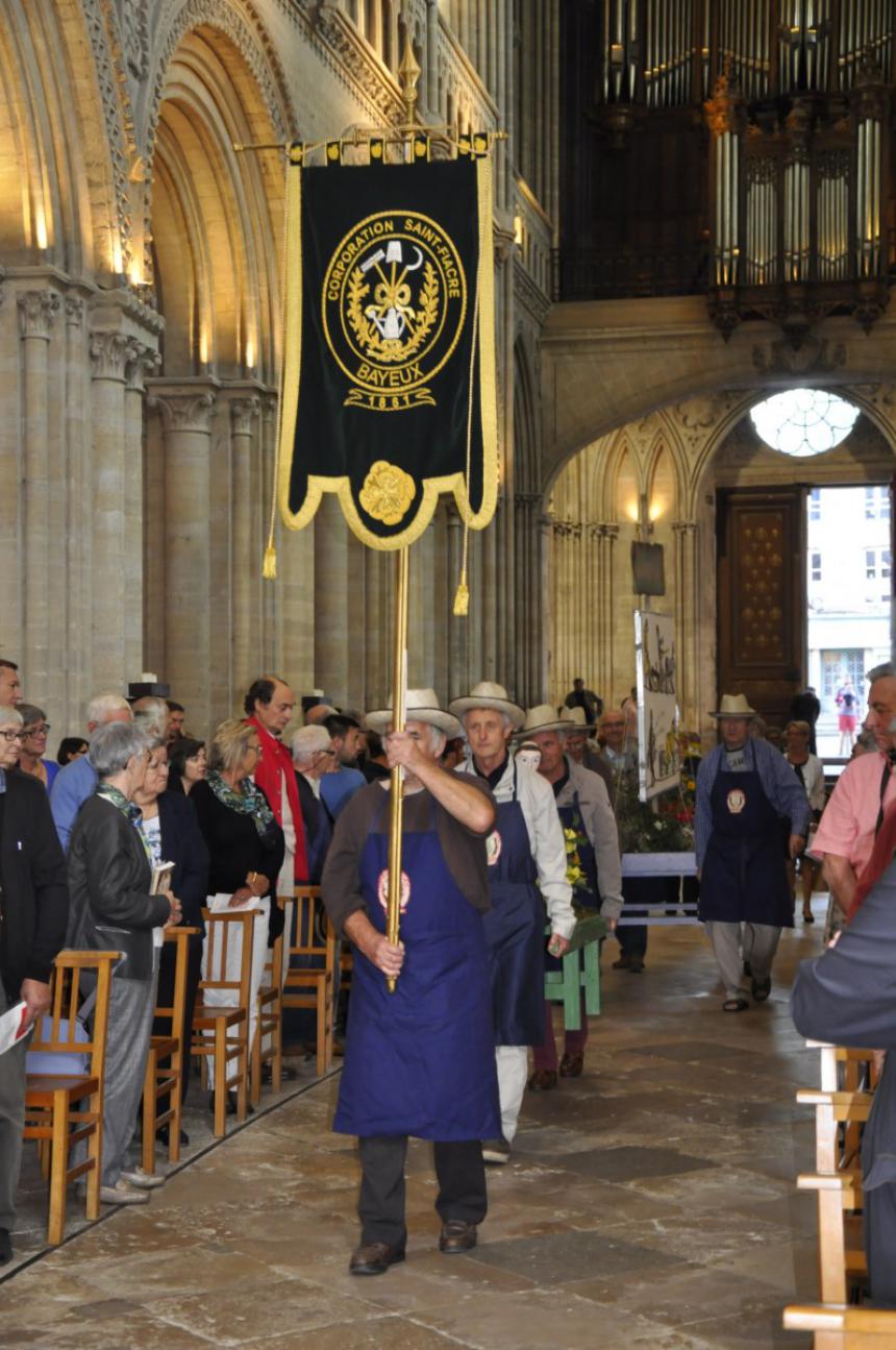 Messe de la Saint-Fiacre à Bayeux Messe de la Saint-Fiacre à Bayeux