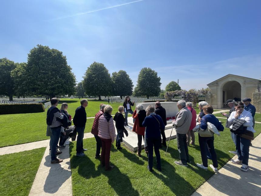 Visites guidées au cimetière militaire britannique de Bayeux