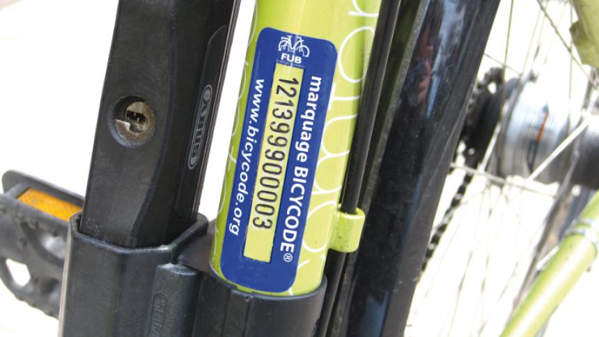 Marquage bicycode © France Vélo Tourisme Marquage bicycode © France Vélo Tourisme