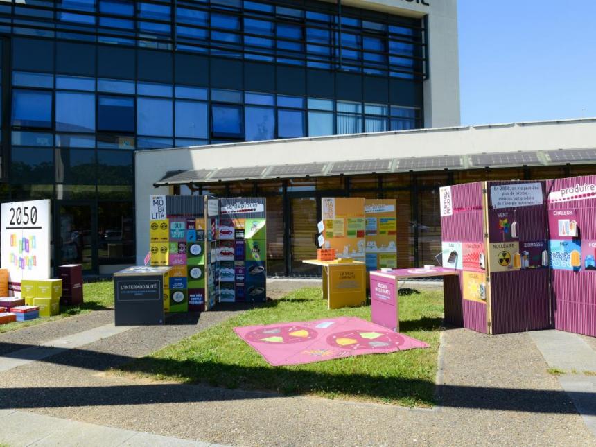 Exposition 2050 par la Maison de l'énergie SDEC