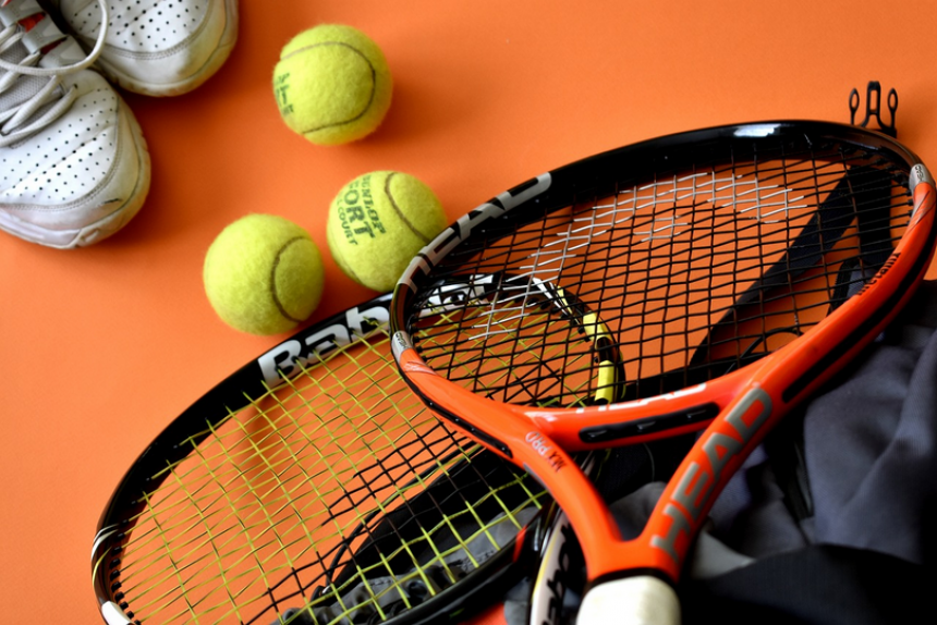 Tennis Tennis